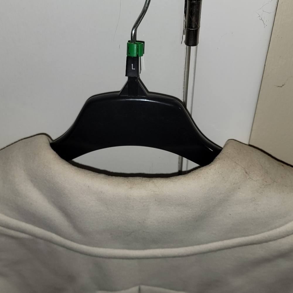 Coat - Picture 4 of 5